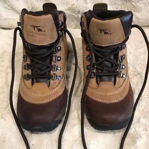 Thom McAn All Weather Insulated Boots